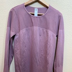 *NWT* Fabletics Musetta long sleeve top